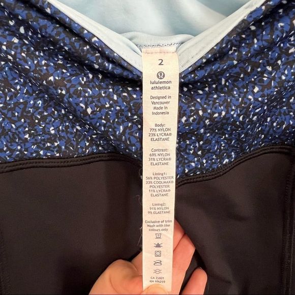 Lululemon Rebel Runner Crop Black  Zippered Ankle Side Pocket Leggings - Picture 16 of 16